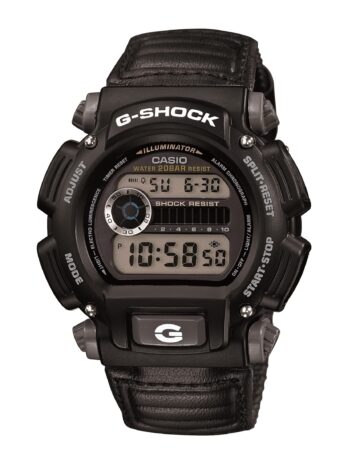 Casio 男性 G SHOCK デジタル スポーツ 石英 ウォッチ 海外出荷 DW-9052V-1D